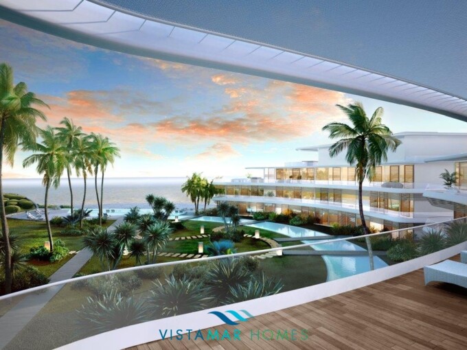 Amazing new luxury homes first line beach Estepona